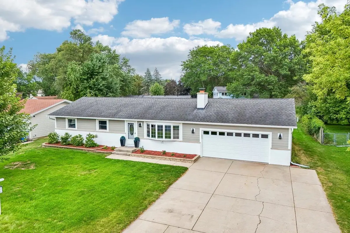 806 South Street, Waunakee, WI 53597 - #1