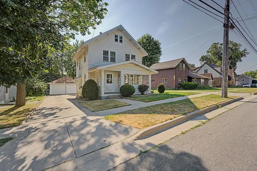 137 South Street, Sun Prairie, WI 53590 - #2