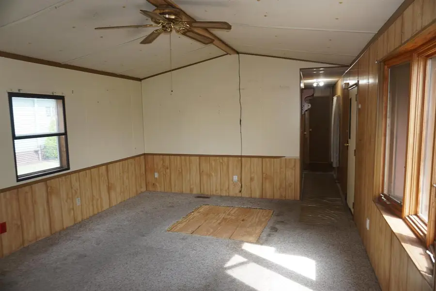 1004 E Campion Boulevard, Prairie Du Chien, WI 53821 - #2