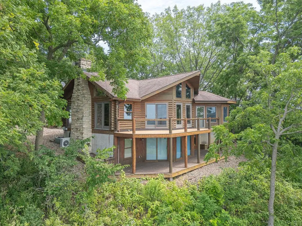 4 American Heritage, De Soto, WI 54624 - #1