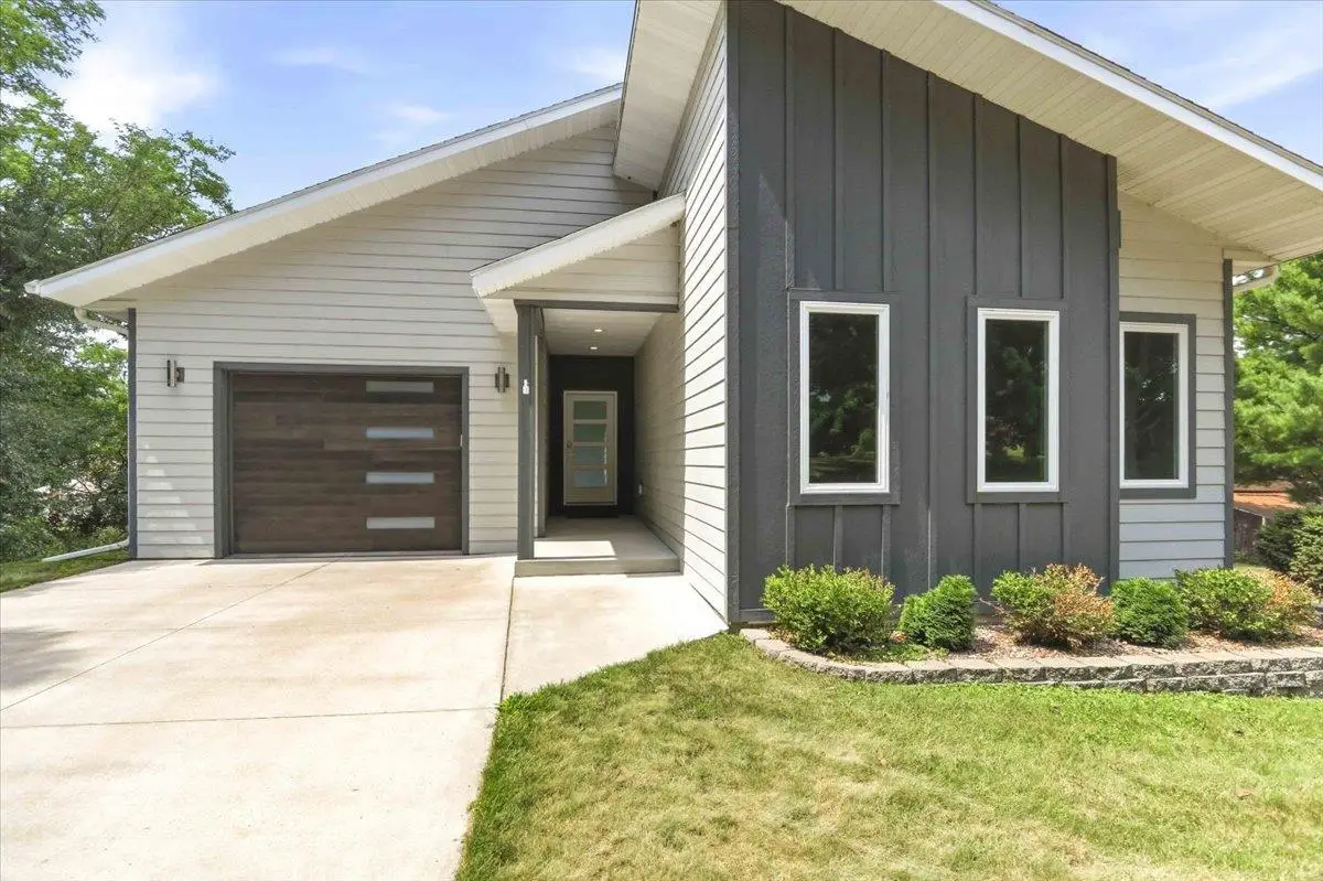 510 Wisconsin Street, Wonewoc, WI 53968 - #1