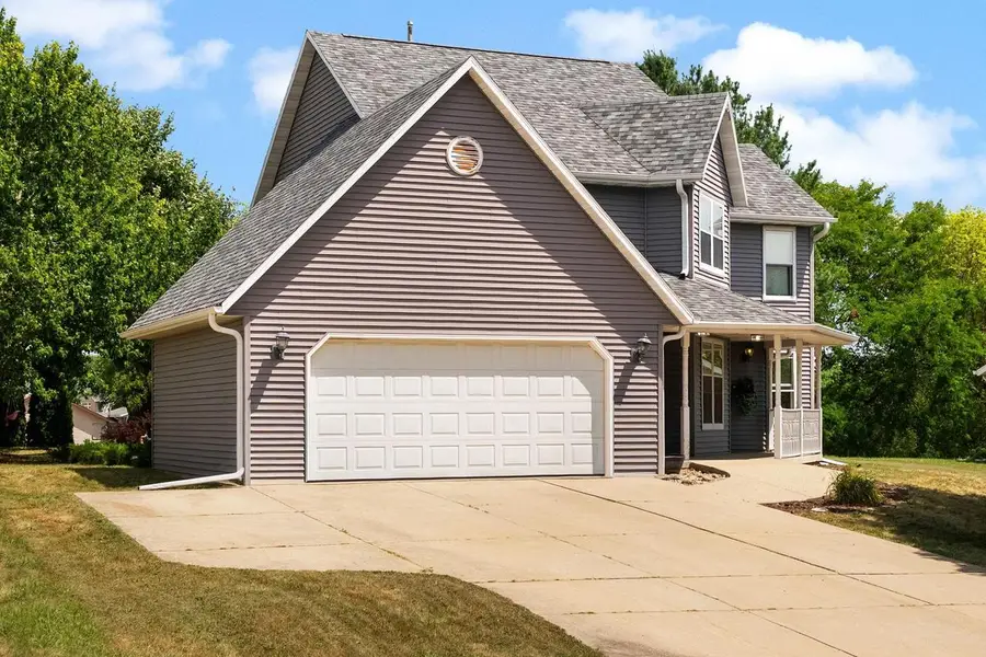609 E Church Street, Orfordville, WI 53576 - #2