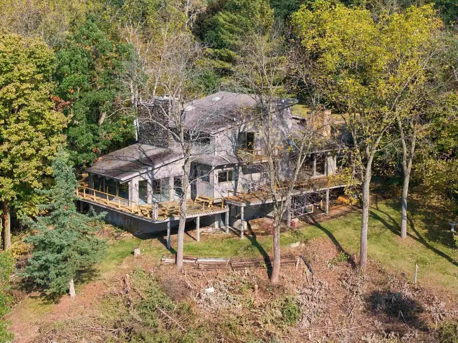 987 Whispering Lane, Hazel Green, WI 53811 - #2