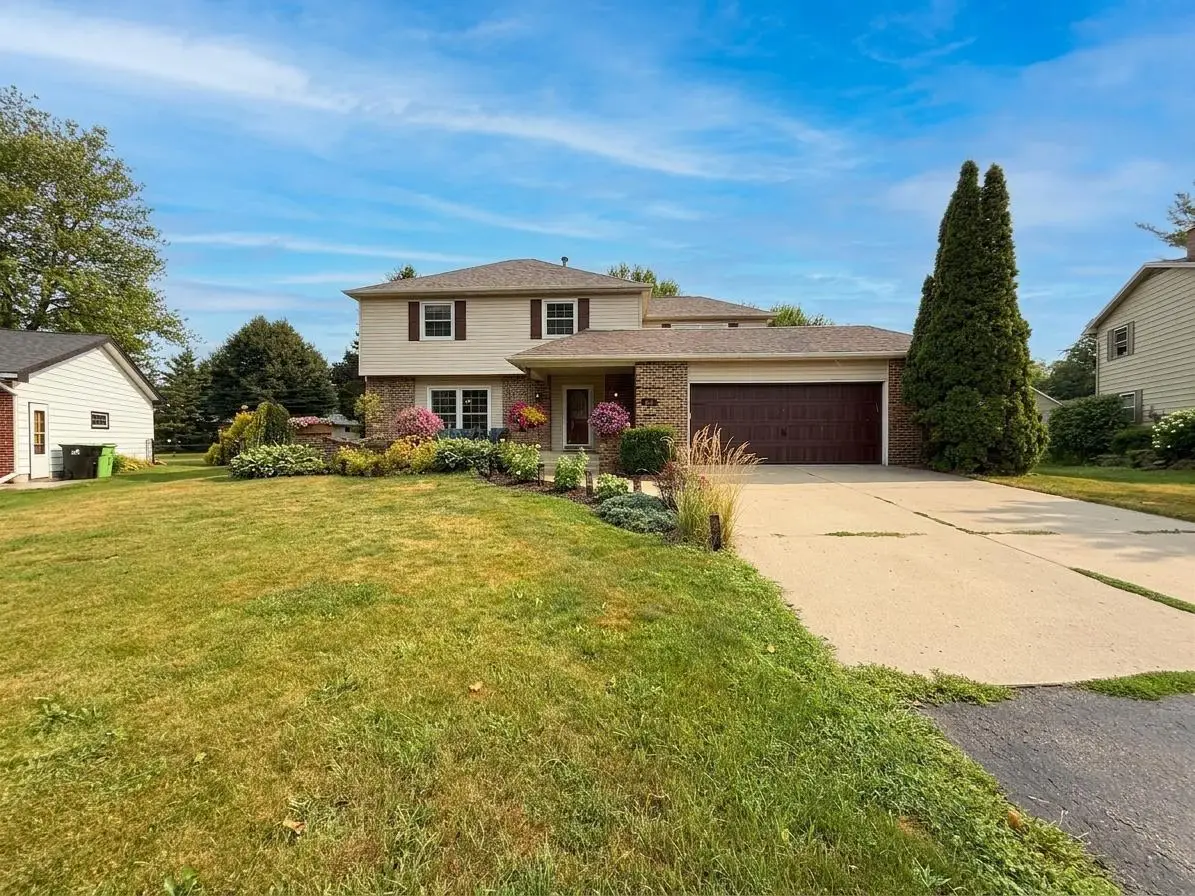 140 Dana Drive, Beaver Dam, WI 53916 - #1
