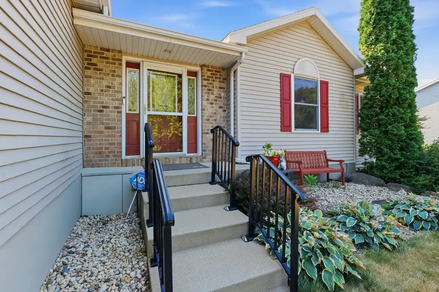 613 Lucky Trail, Mount Horeb, WI 53572 - #3