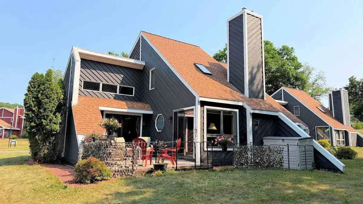874 Xanadu Road #Glade 4, Wisconsin Dells, WI 53965 - #1