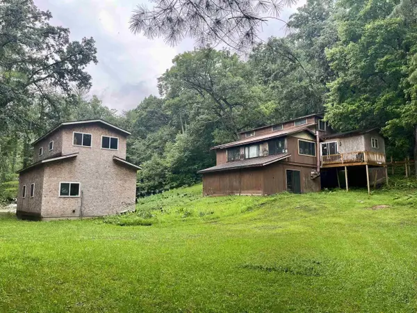 16309 Castle Springs Road, Gays Mills, WI 54631