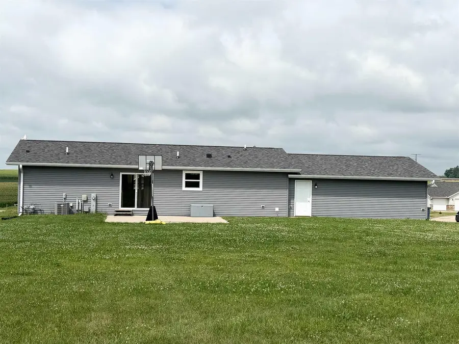 516 Marilyn Drive, Cobb, WI 53526 - #2
