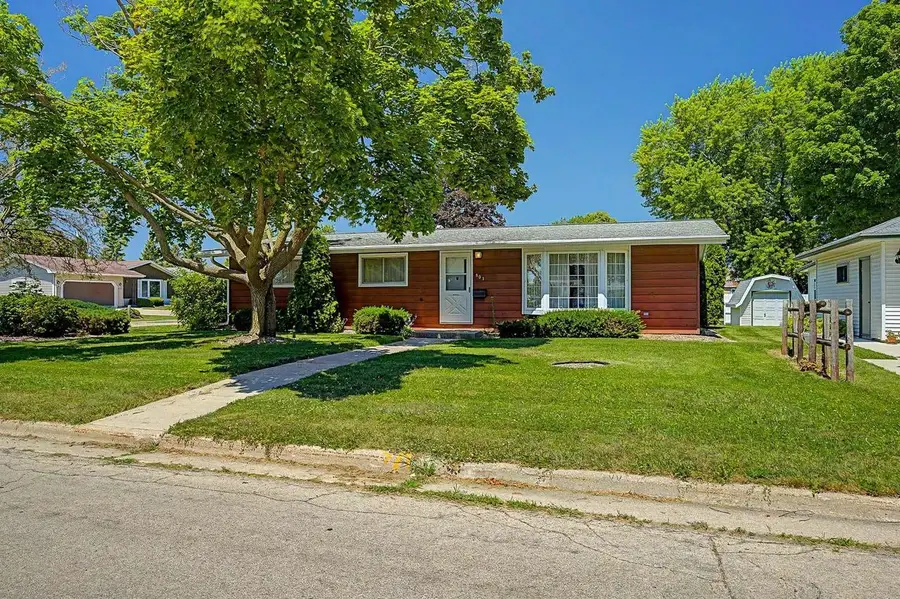 803 26th Street, Monroe, WI 53566 - #2