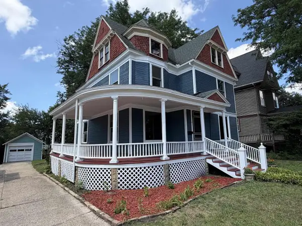 21 N Atwood Avenue, Janesville, WI 53548