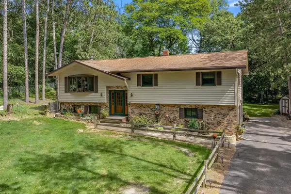 E11038 Pine Acres Drive, Baraboo, WI 53913