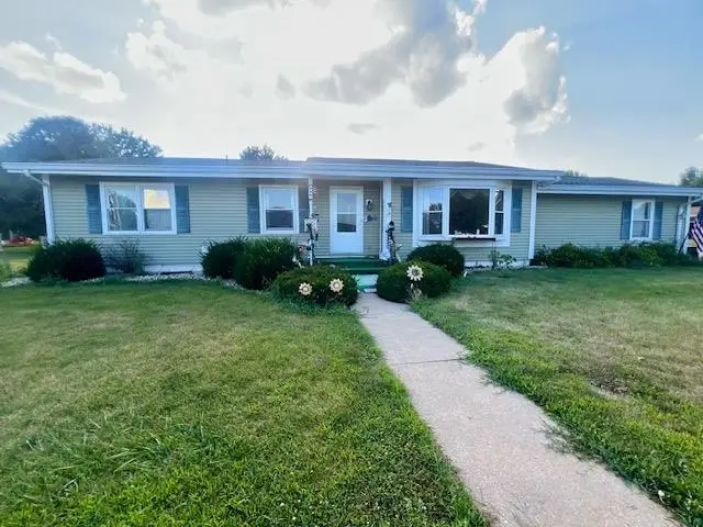 2703 11th Avenue, Monroe, WI 53566 - #1