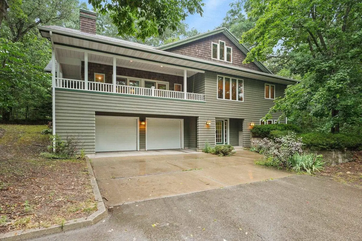 6760 Sunset Drive, Verona, WI 53593 - #1