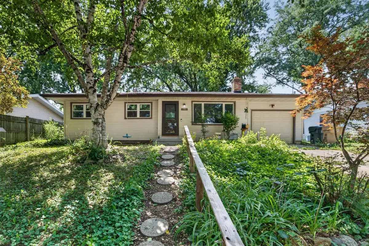 1121 Debra Lane, Madison, WI 53704 - #1