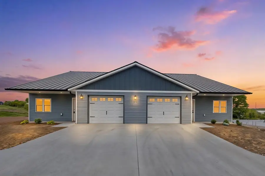 627 Salsbery Circle #2, Hillsboro, WI 54634 - #2