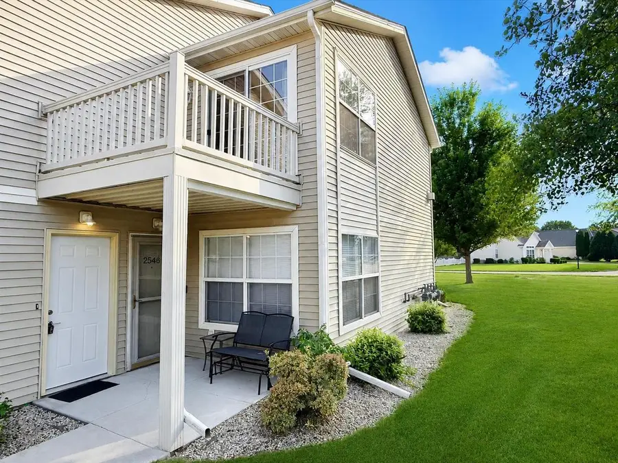 2548 Edgewood Drive, Beloit, WI 53511 - #2