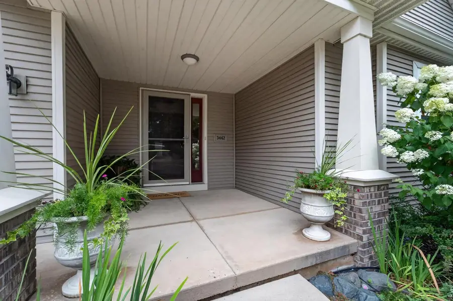 3442 Dorchester Way, Madison, WI 53719 - #2