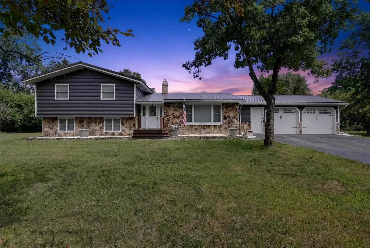 2302 N Airport Road, Brodhead, WI 53520 - #1