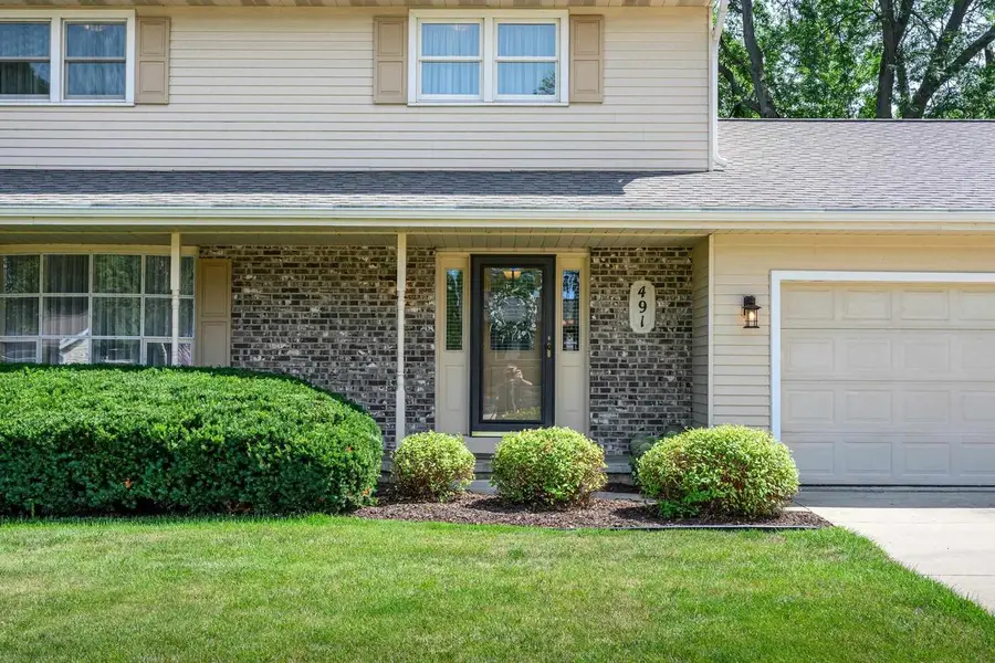 491 Summit Avenue, Sun Prairie, WI 53590 - #2