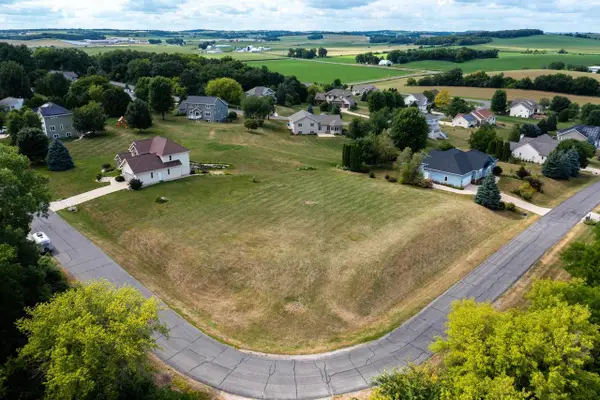 Lot 14 Highwood Circle, Middleton, WI 53562