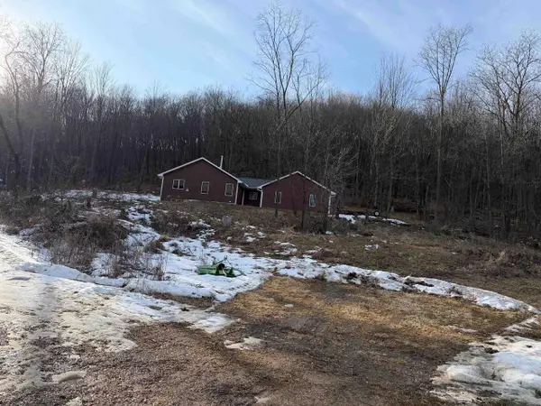 21881 Kale Road, Sparta, WI 54656