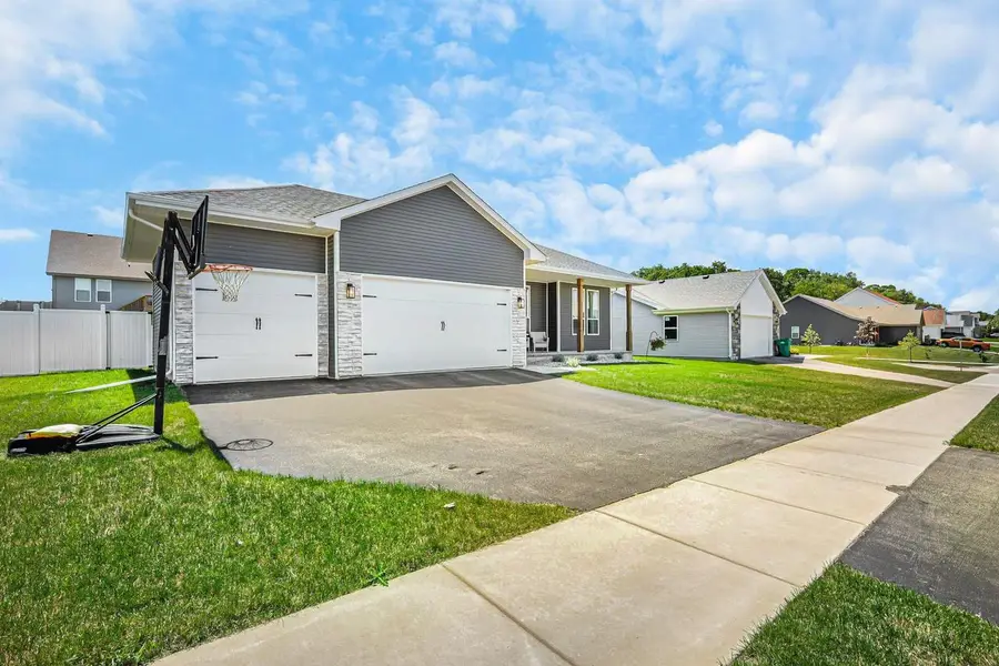 313 Cherry Street, Edgerton, WI 53534 - #3