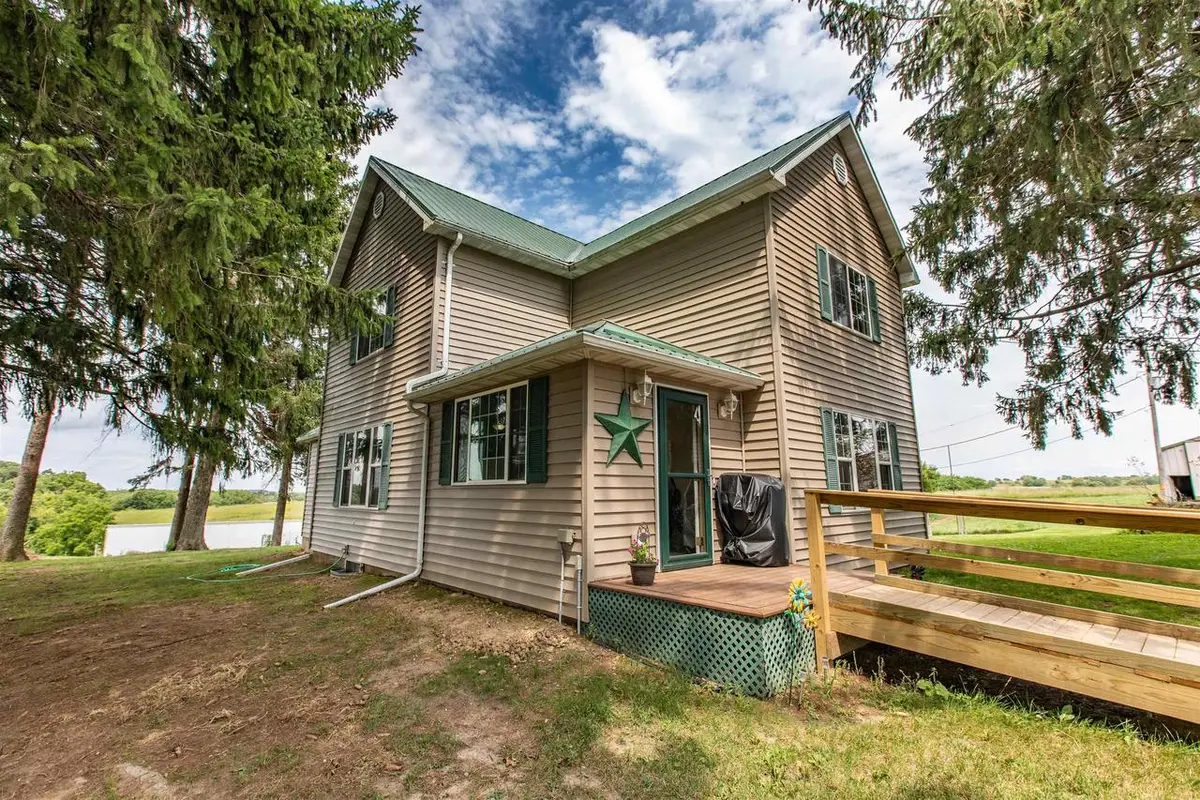 15941 County Rd T, Boscobel, WI 53805 - #1