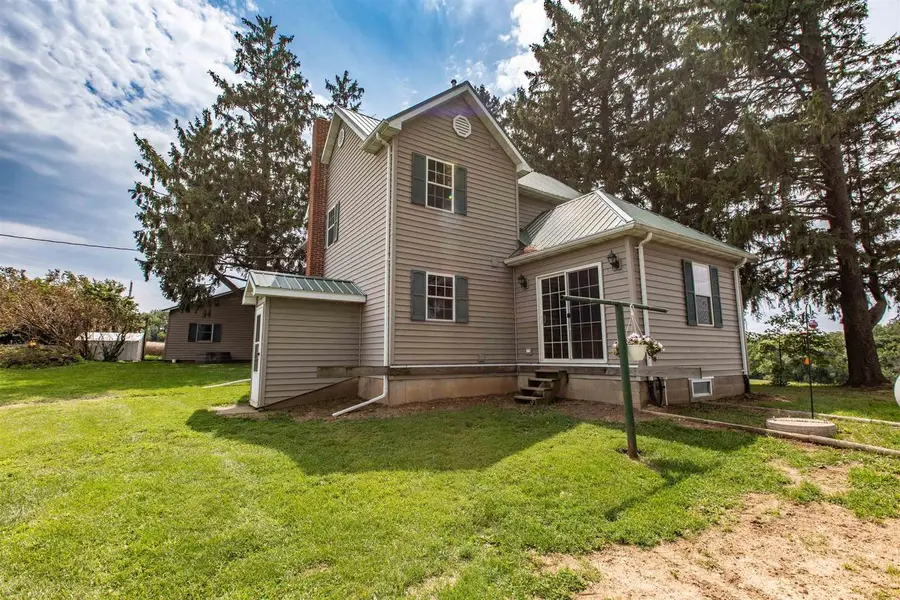15941 County Rd T, Boscobel, WI 53805 - #2
