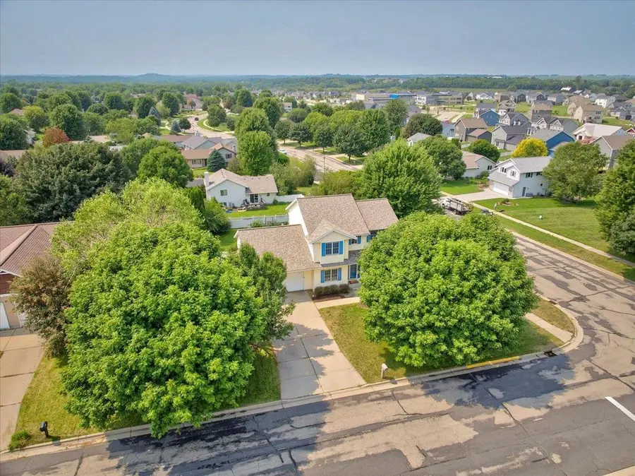 1398 Overlook Pass, Sun Prairie, WI 53590 - #2