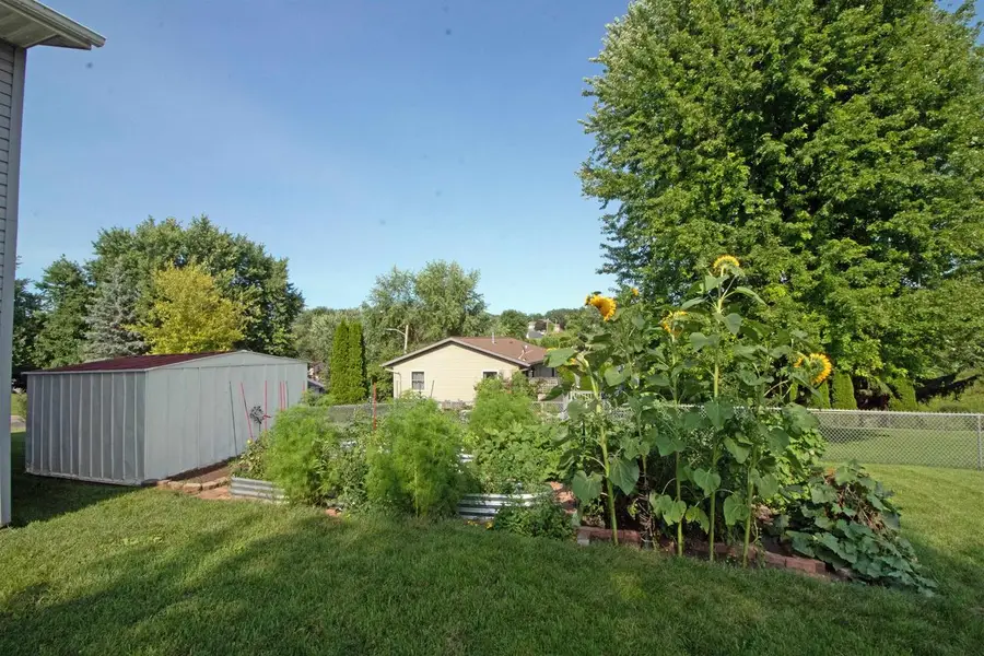 106 Ruste Road, Barneveld, WI 53507 - #2
