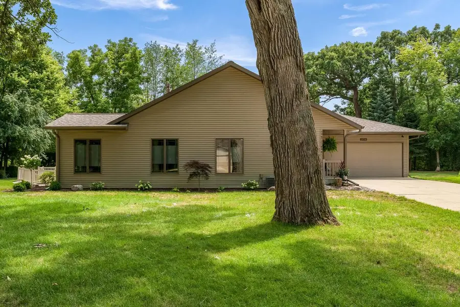 2790 E Ridge Road, Beloit, WI 53511 - #2