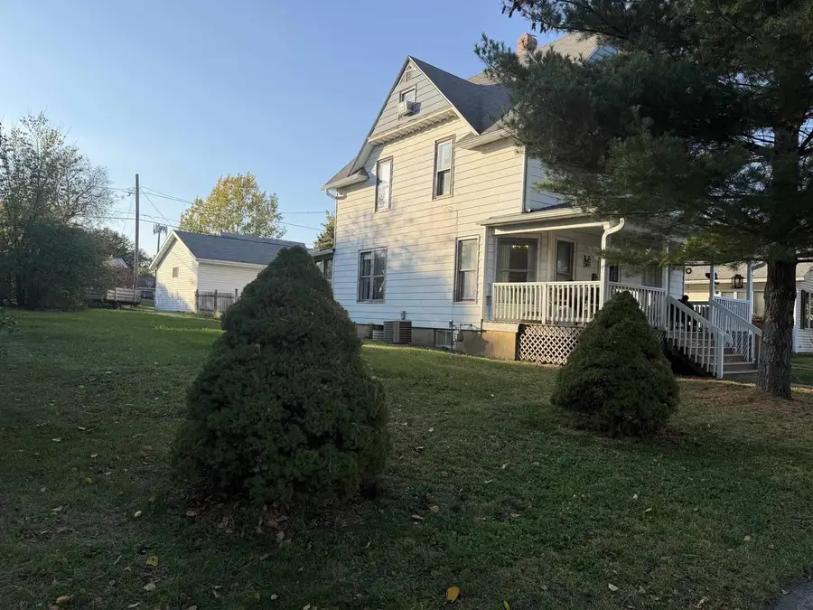 709 Jackson Street, Fort Atkinson, WI 53538 - #3