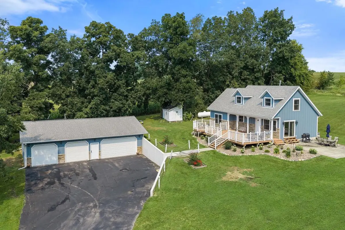 E2580A N Dutch Hollow Road, La Valle, WI 53941 - #1