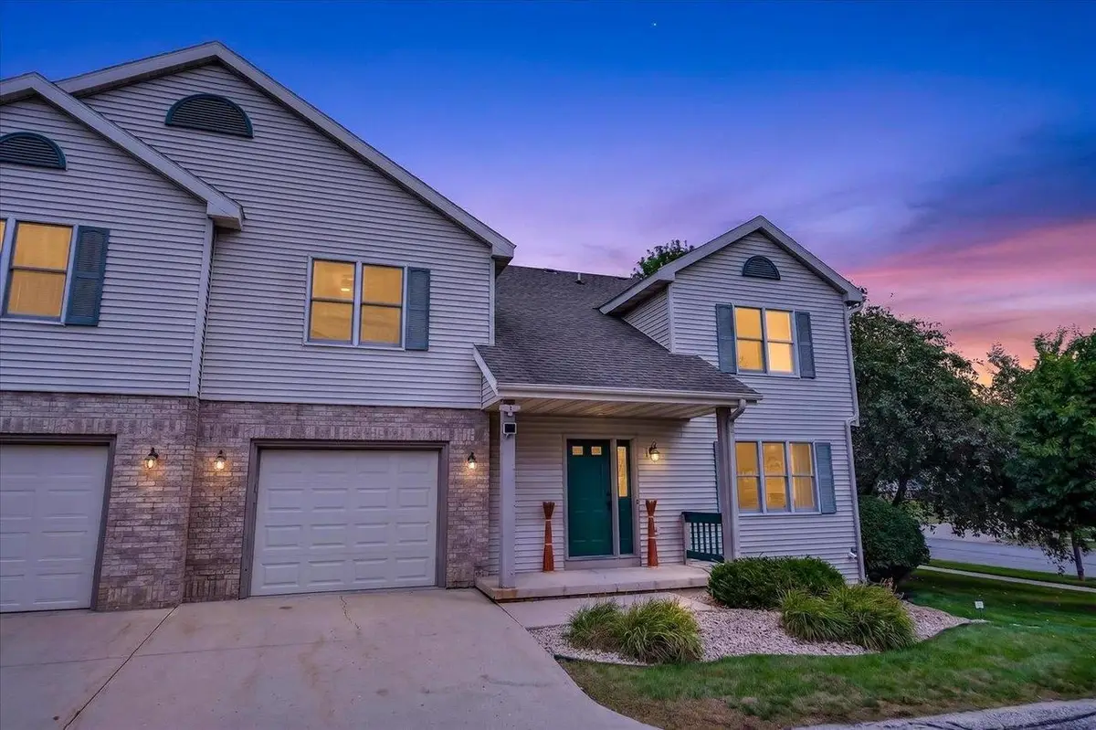 3222 Stonecreek Drive, Madison, WI 53719 - #1