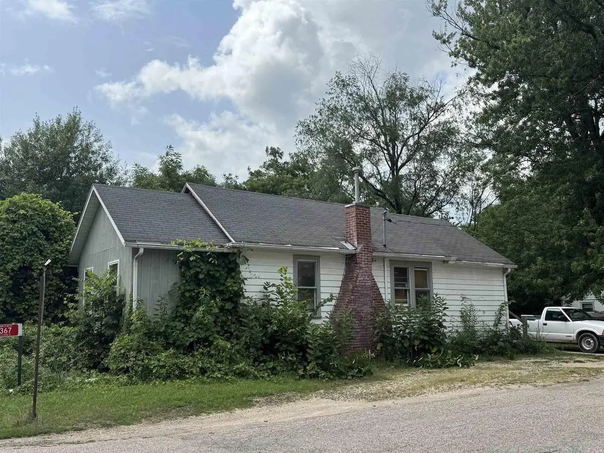 367 E Centre Street, Beloit, WI 53511 - #1