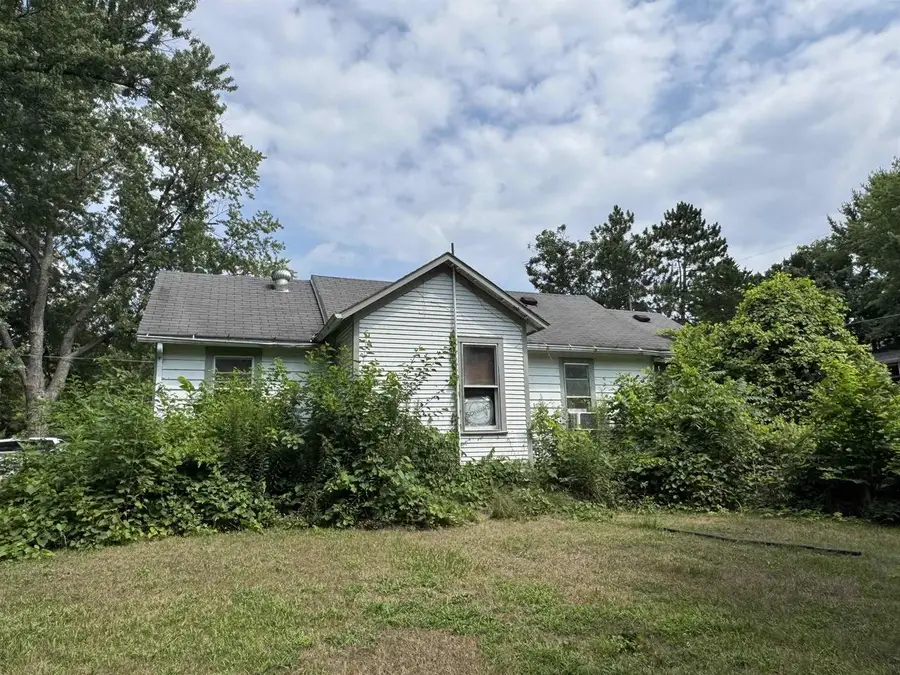 367 E Centre Street, Beloit, WI 53511 - #2