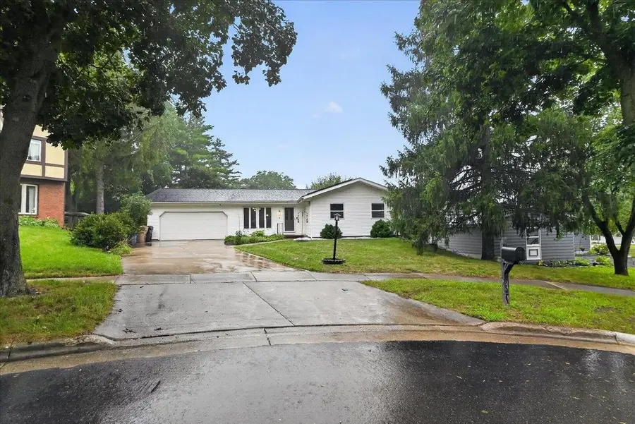 5 Yorktown Circle, Madison, WI 53711 - #3