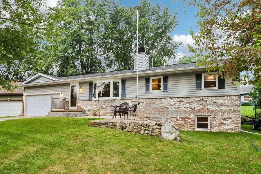 900 Olympic Street, Sun Prairie, WI 53590 - #3