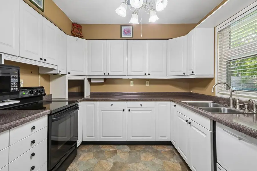 1937 Tennyson Lane, Madison, WI 53704 - #2