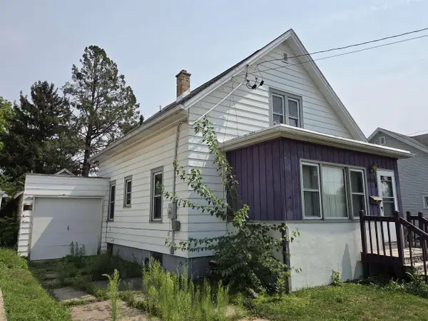 311 S Monroe Street, Watertown, WI 53094