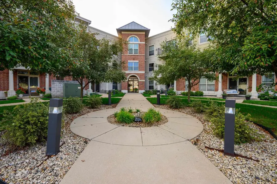 2581 Smiths Crossing #101, Madison, WI 53783 - #3