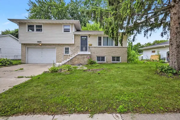 1925 Elka Lane, Madison, WI 53704