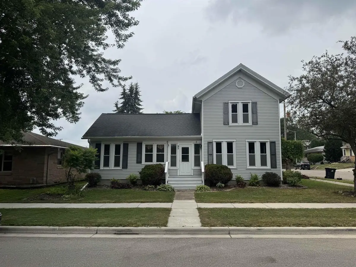 95 N High Street, Markesan, WI 53946 - #1