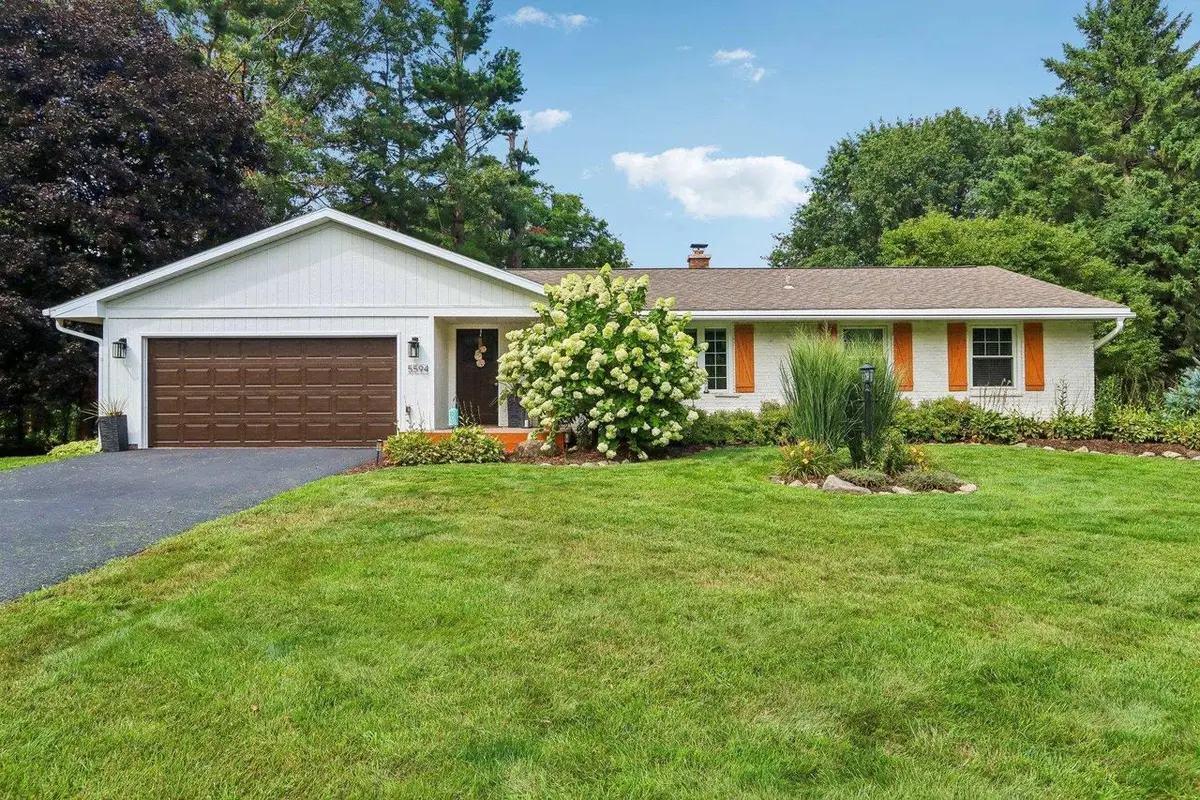 5594 Lavin Way, Waunakee, WI 53597 - #1