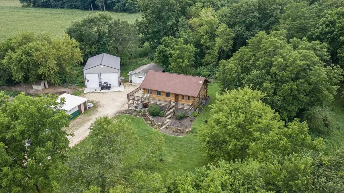 N9805 County Road AA, Portage, WI 53901 - #1