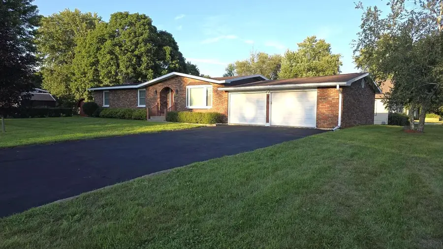 311 N Broadway Street, Lone Rock, WI 53556 - #2