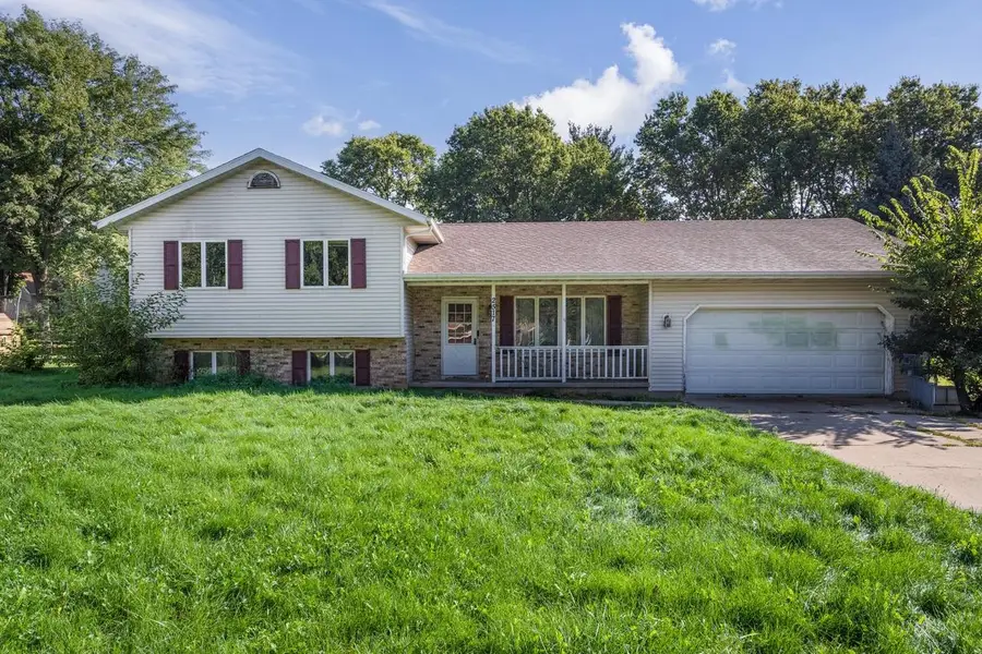 2517 Crest Line Drive, Madison, WI 53704 - #2