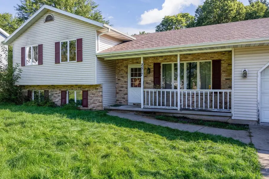 2517 Crest Line Drive, Madison, WI 53704 - #3