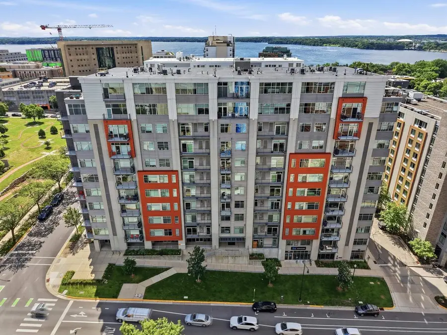 309 W Washington Avenue #412, Madison, WI 53703 - #2