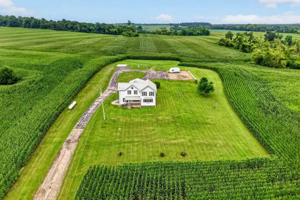 5594 Cherry Lane, Marshall, WI 53558